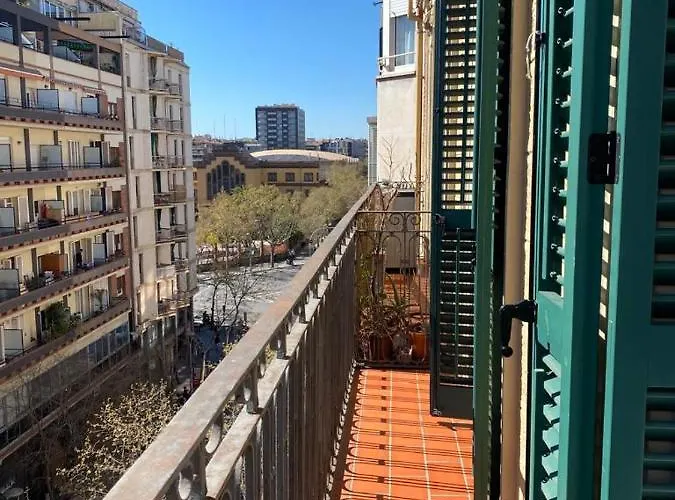 2 Bdr Eixample Daire