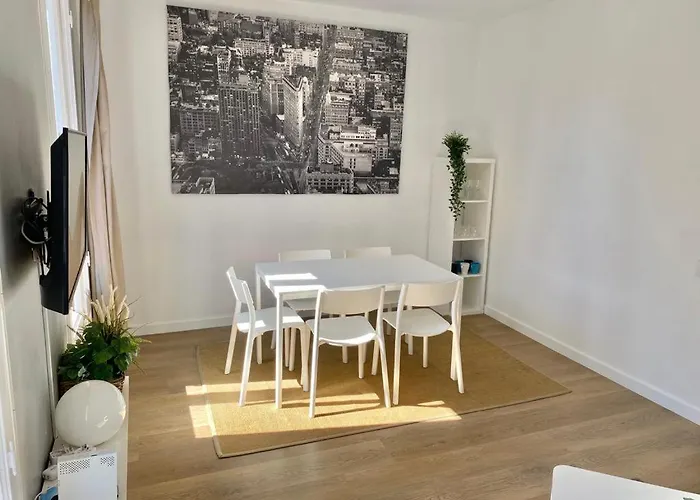 2 Bdr Eixample Appartamento